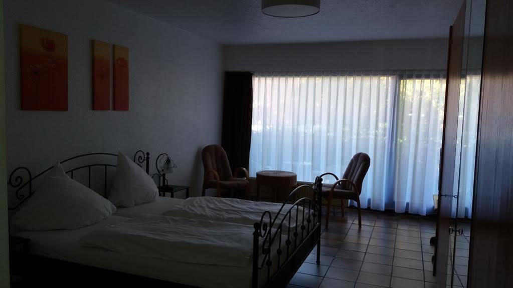 Hotel Forsthaus Alter Foerster Bad Oeynhausen Esterno foto
