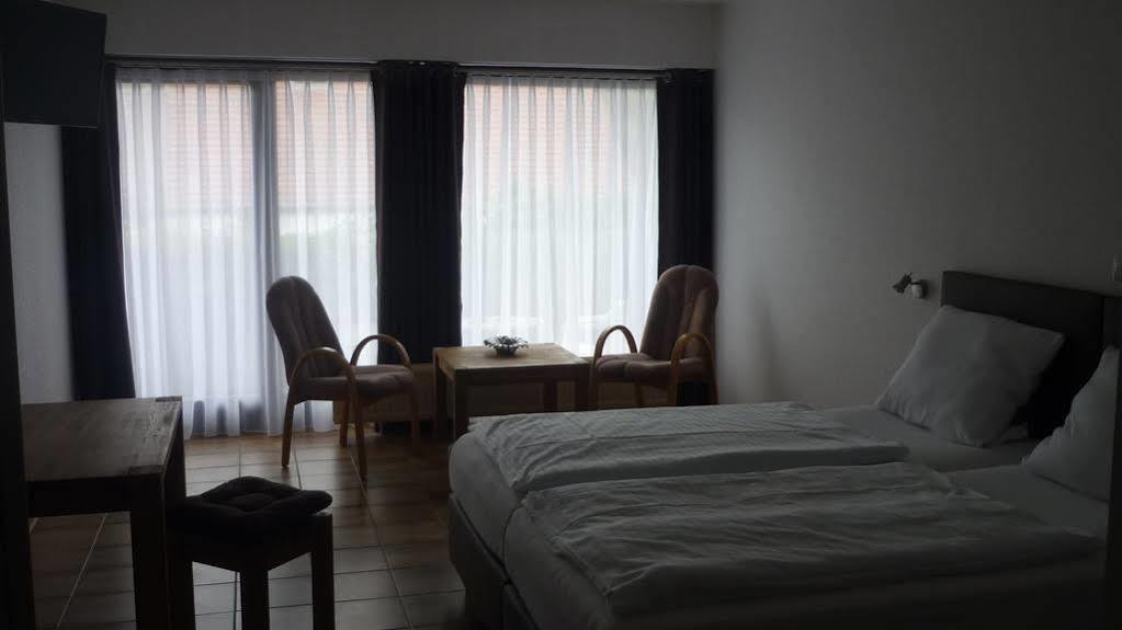 Hotel Forsthaus Alter Foerster Bad Oeynhausen Esterno foto
