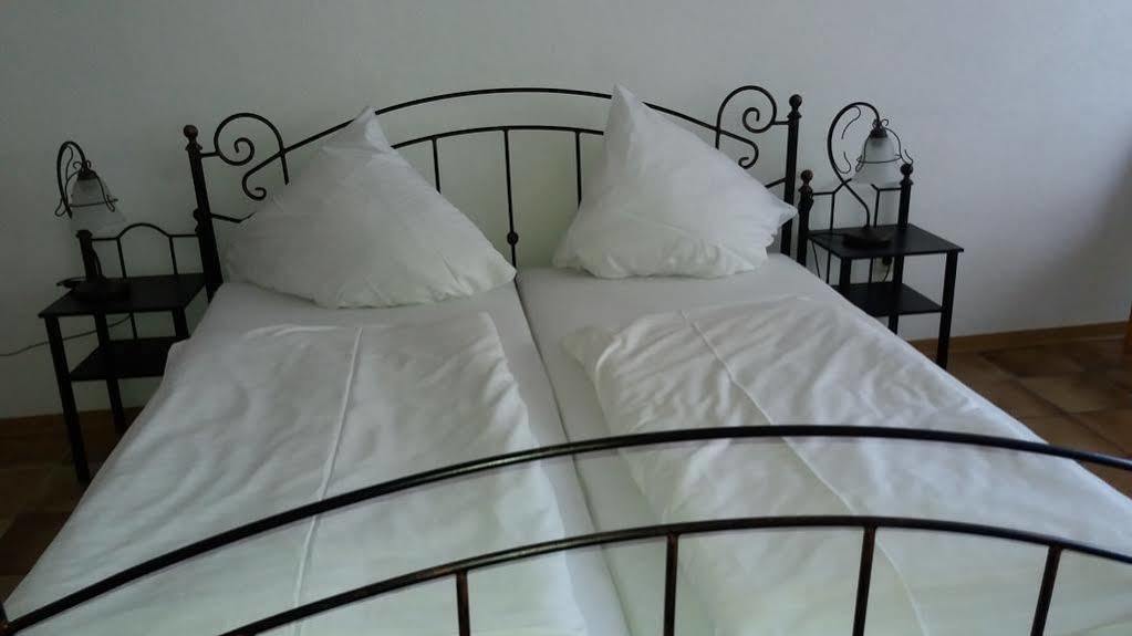Hotel Forsthaus Alter Foerster Bad Oeynhausen Esterno foto