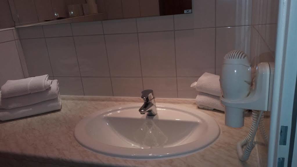 Hotel Forsthaus Alter Foerster Bad Oeynhausen Esterno foto