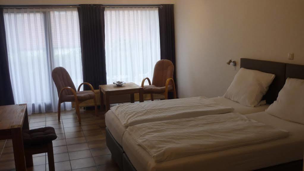 Hotel Forsthaus Alter Foerster Bad Oeynhausen Esterno foto