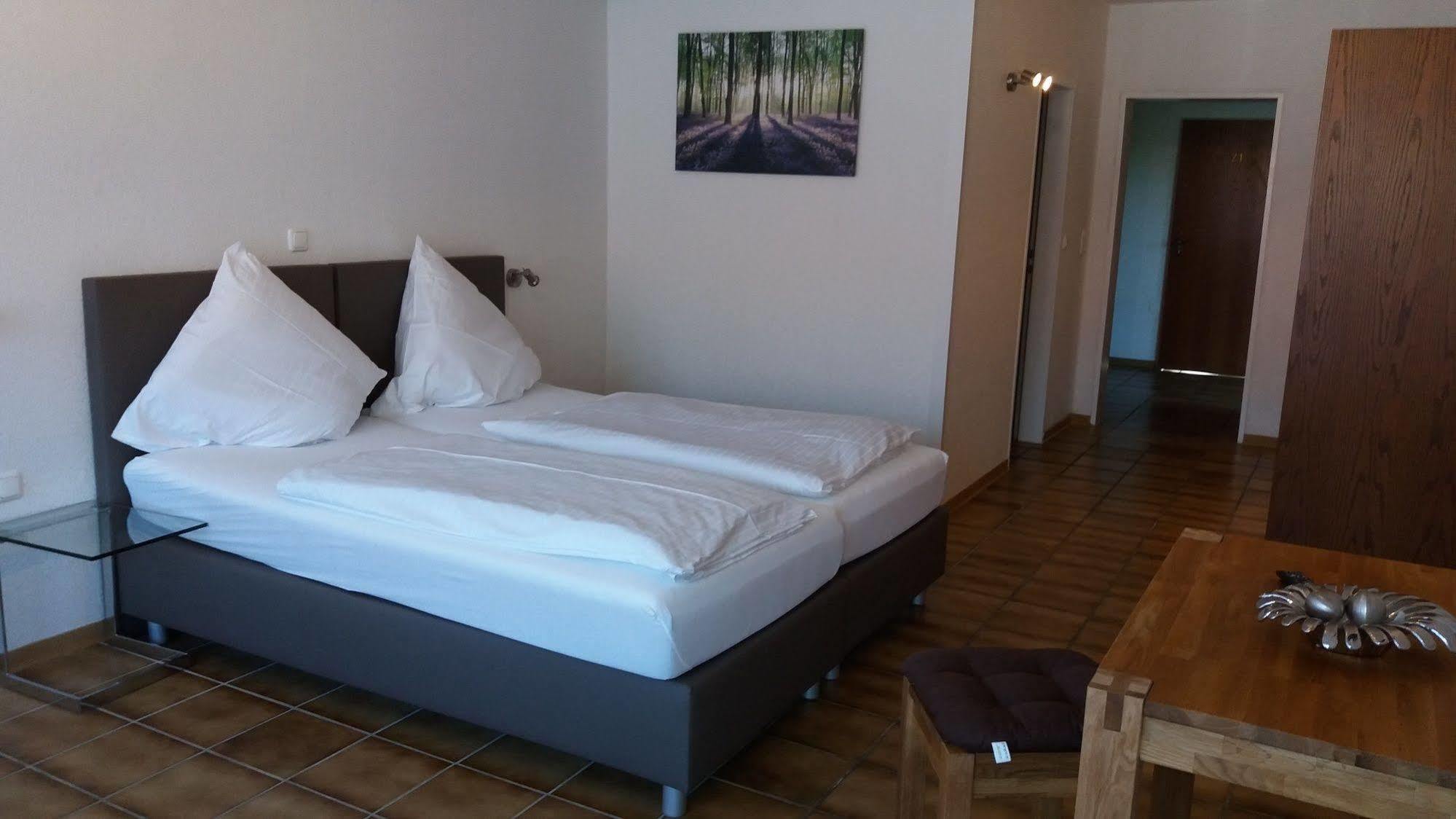 Hotel Forsthaus Alter Foerster Bad Oeynhausen Esterno foto